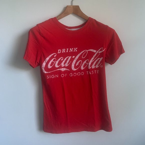 100% Cotton Graphic Drink Coca Cola Coke Short Sleeve Tee T-Shirt - Picture 1 of 3